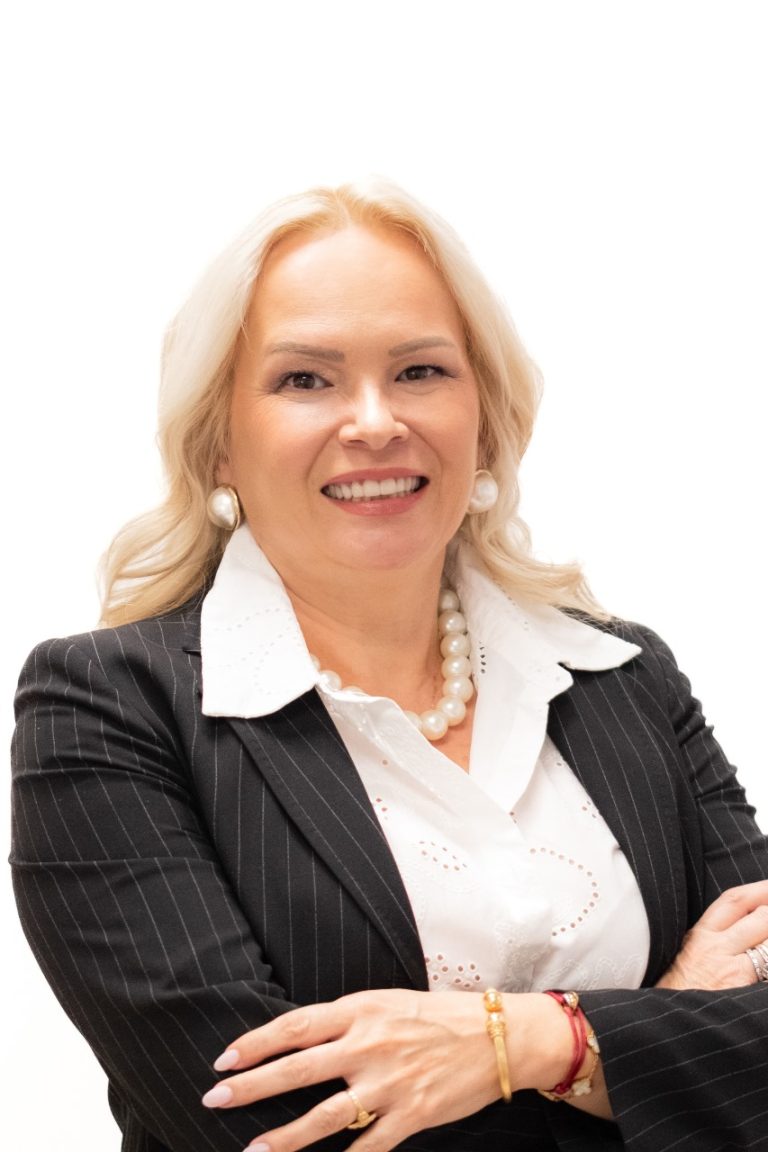 Adela Petrović Tsimerli
